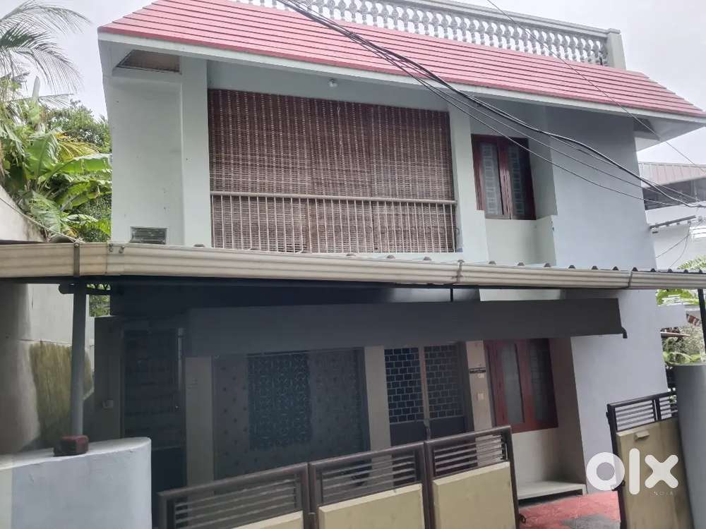 Pattom, Marapalam,Muttada TKD road  2 bedroom room 1st floor No car