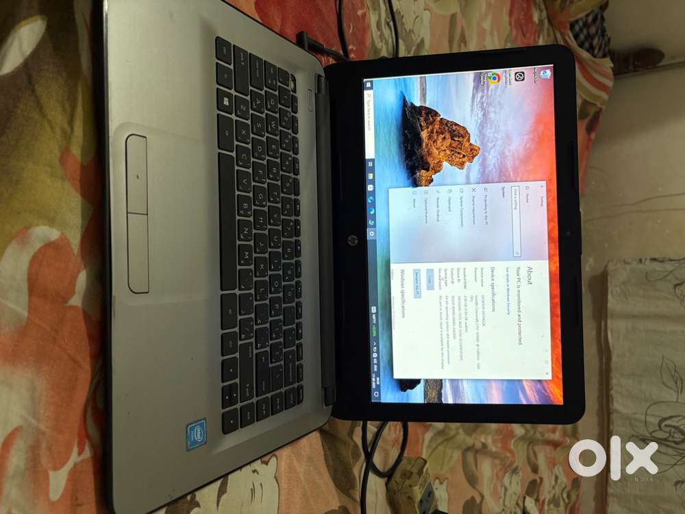 HP Notebook Model 14-amO02ne