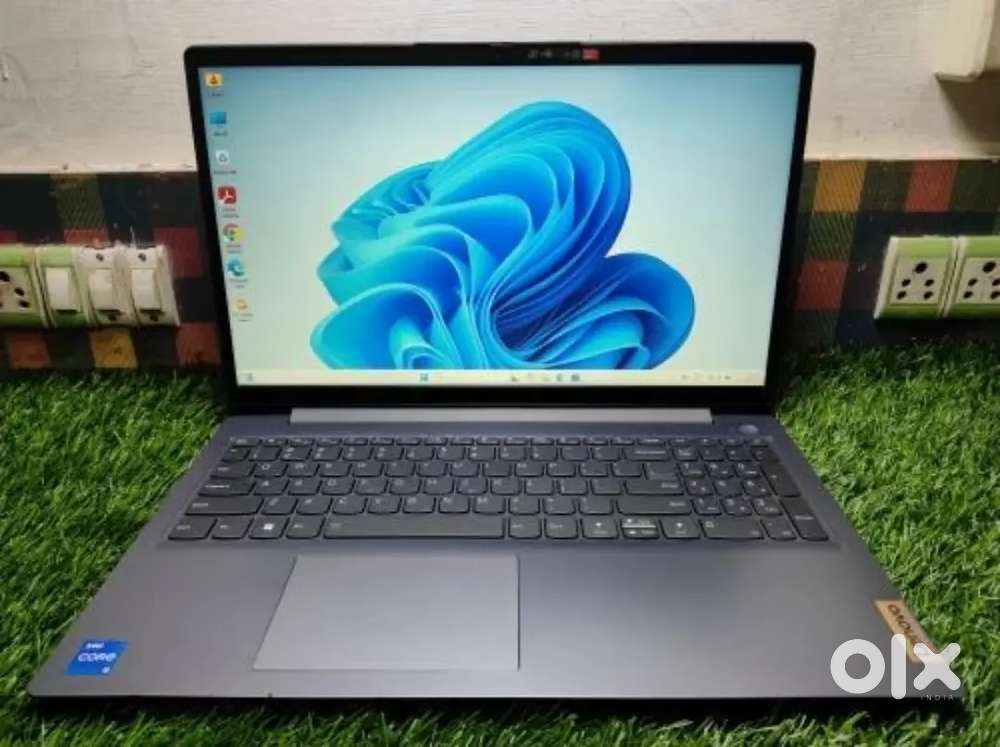 Lenovo IdeaPad 3 15IAU7 Intel Core i5 12th Gen (15.6 inch, 8GB, 512GB