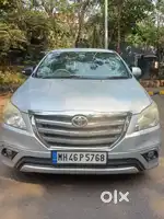 Toyota Innova 2012