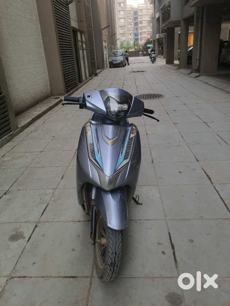 Electric scooter with 80-85 km mileage