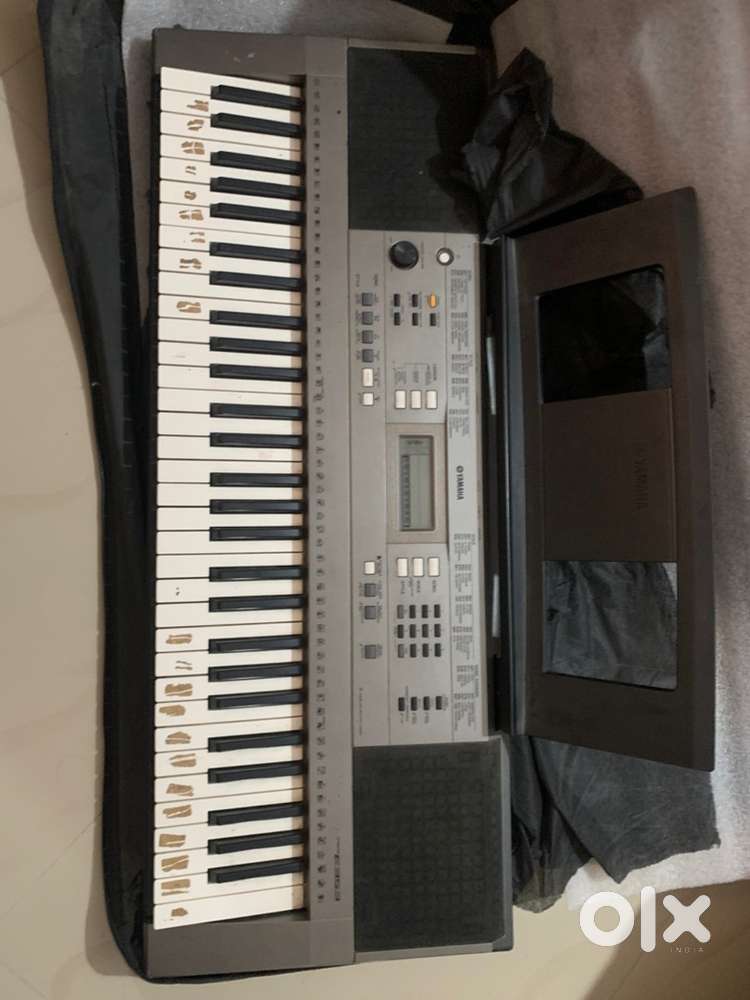 YAMAHA PSR E353 ELECTRONIC PIANO KEYBOARD