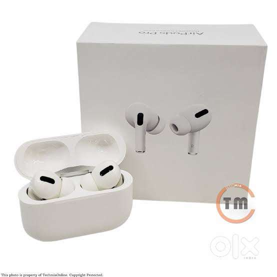 Apple airpods pro 1st gen