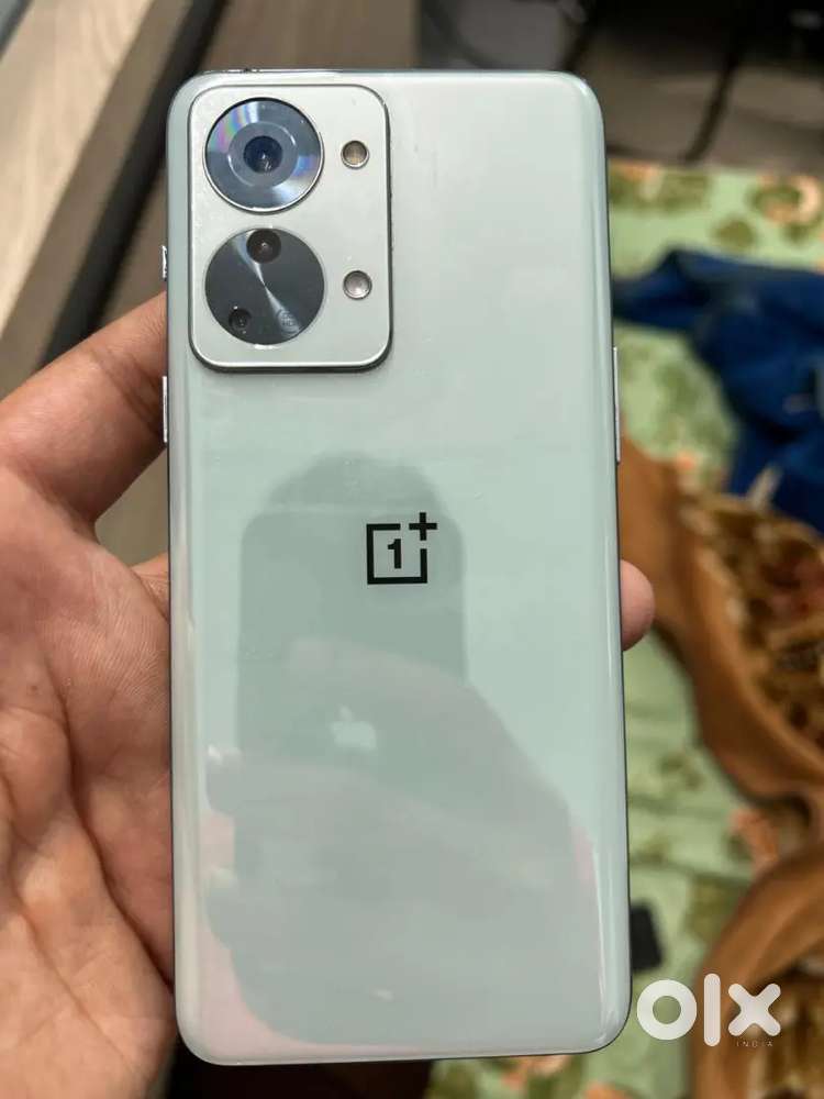 OnePlus Nord 2 5g (8/128)