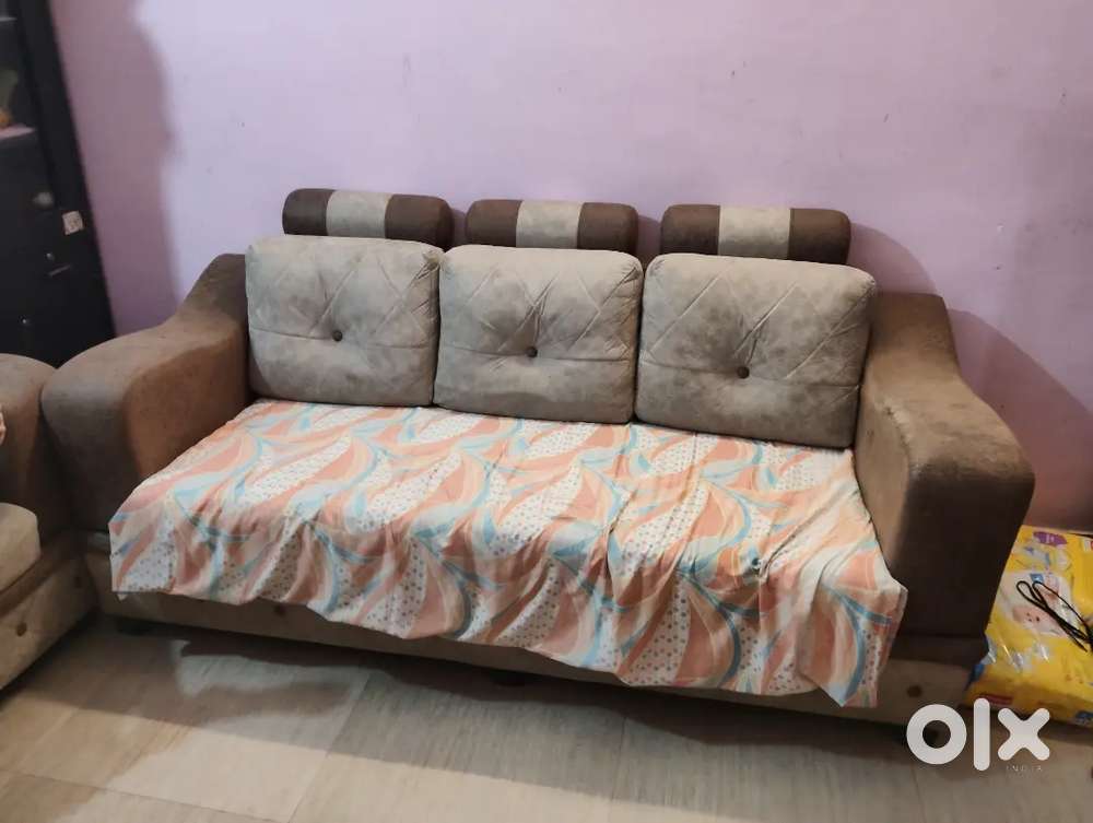 Want to sell sofa at very reasonable rate