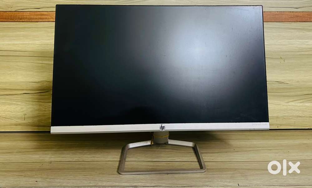 Computer LED Monitor 24 inches HP BRAND