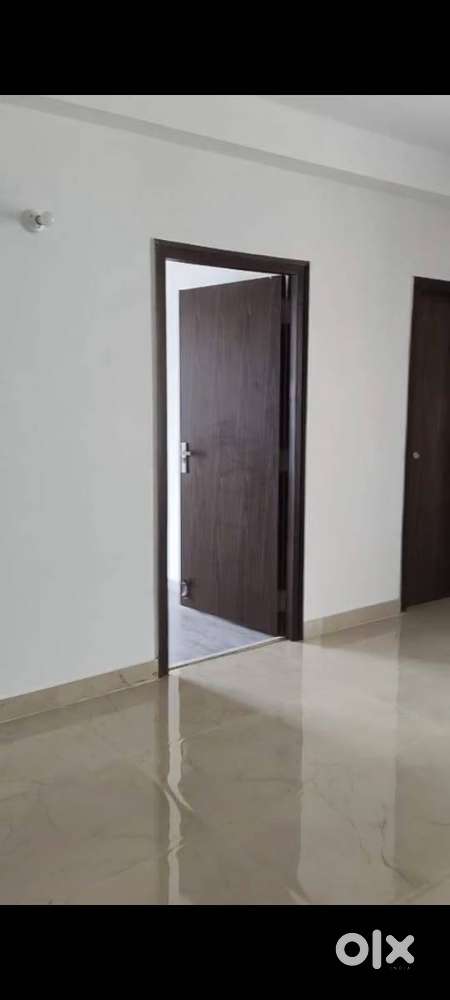 Affordable Semi-Furnished Apartment – Ideal for Families or Profession
