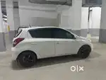 Hyundai i20 2010 with CNG on paper