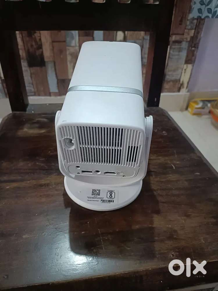 Projector Atom A33
