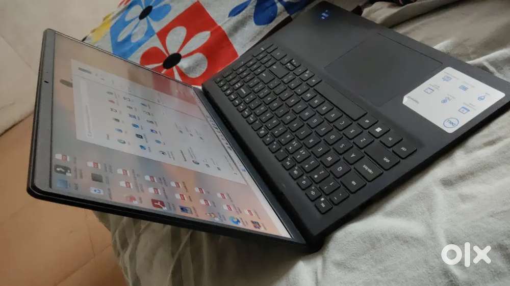 Laptop dell i5 (4 months old)