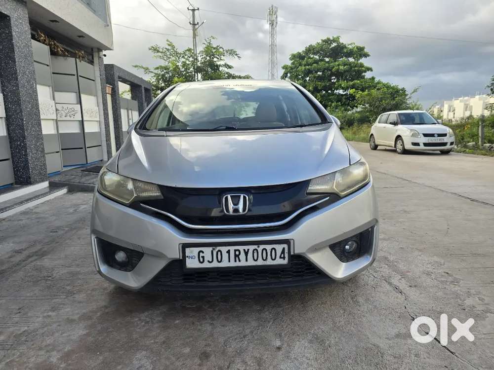 Honda Jazz Petrol/CNG