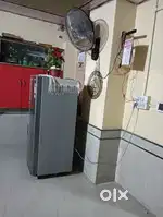 Fridge ek dum thik h.. 5 year old