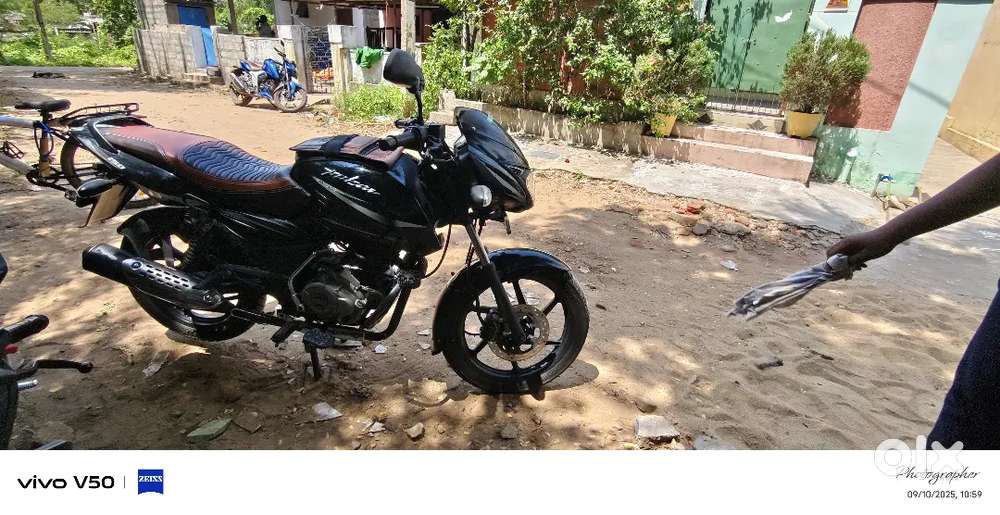 Good condition single hand vehicle