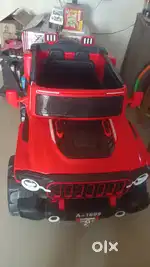 Toy jeep battry operated