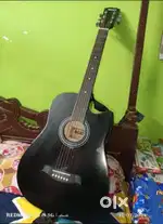 Gutier good condition  no scratches
