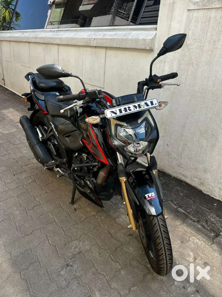 Good condition TVS Apache RTR 2004v for sale