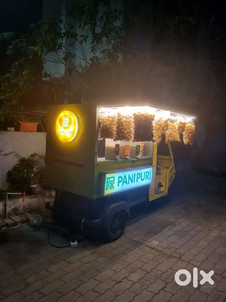 Pani Puri Food Truck Staff (Serving Only)