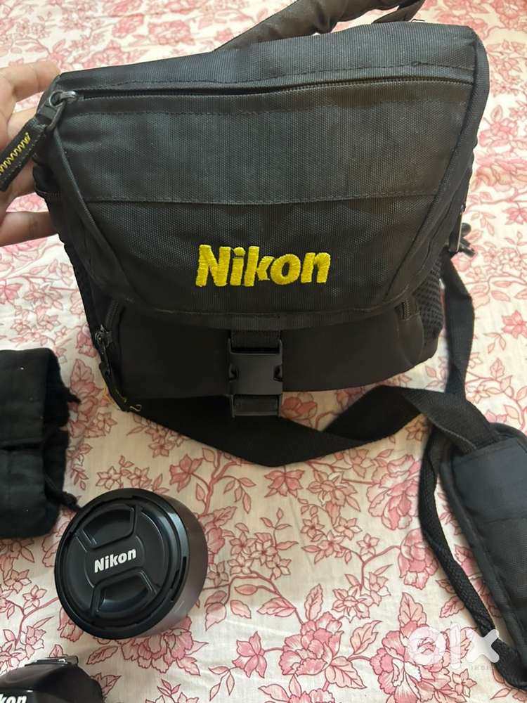 Nikon 5200D with 2 lens