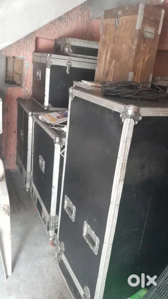 Full DJ sound system