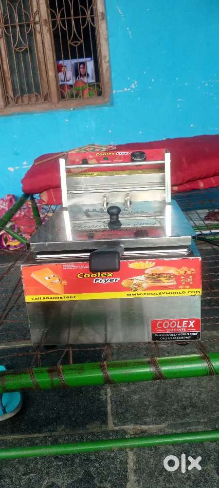 Fried chicken or any items fryed machine