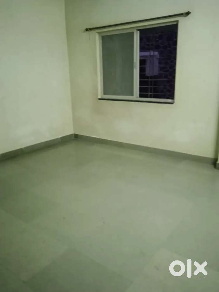 2 Rooms to be let out for PG (Preferably Girls / Ladies)