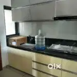 फलेट ओफिस शोरूम में फर्नीचर कलर्स पीओपी ऐंड ओल वकॅ सोल्यूशन