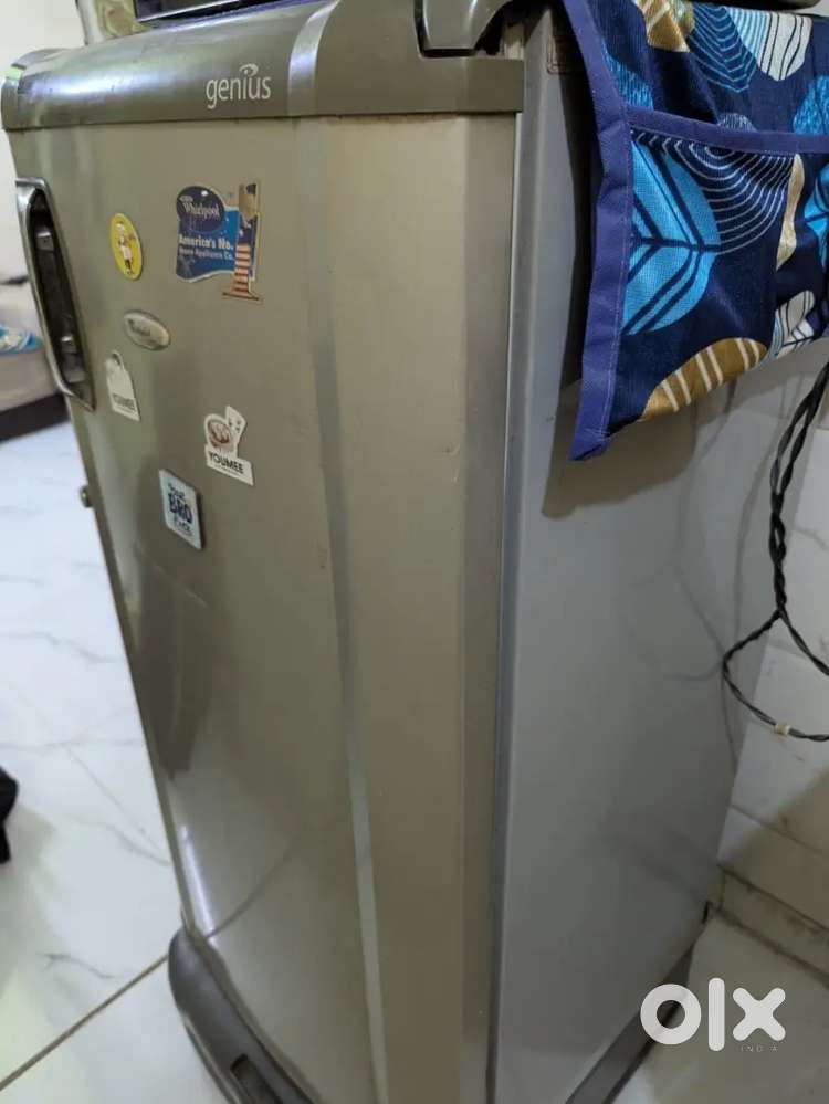 Whirlpool Genius 180 liter Fridge