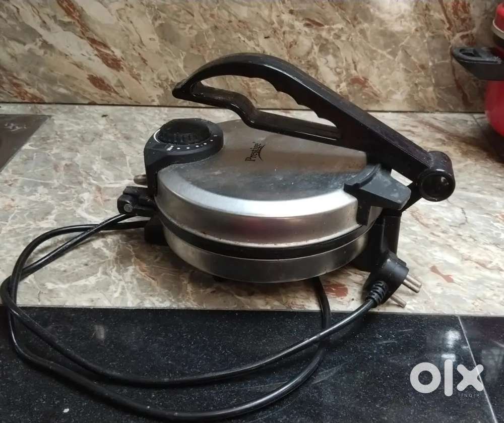 Mixer and Chappathi maker