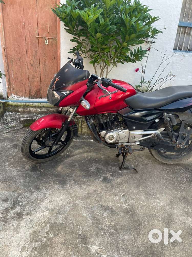 Bajaj pulser 150 - 2012 model Red colour