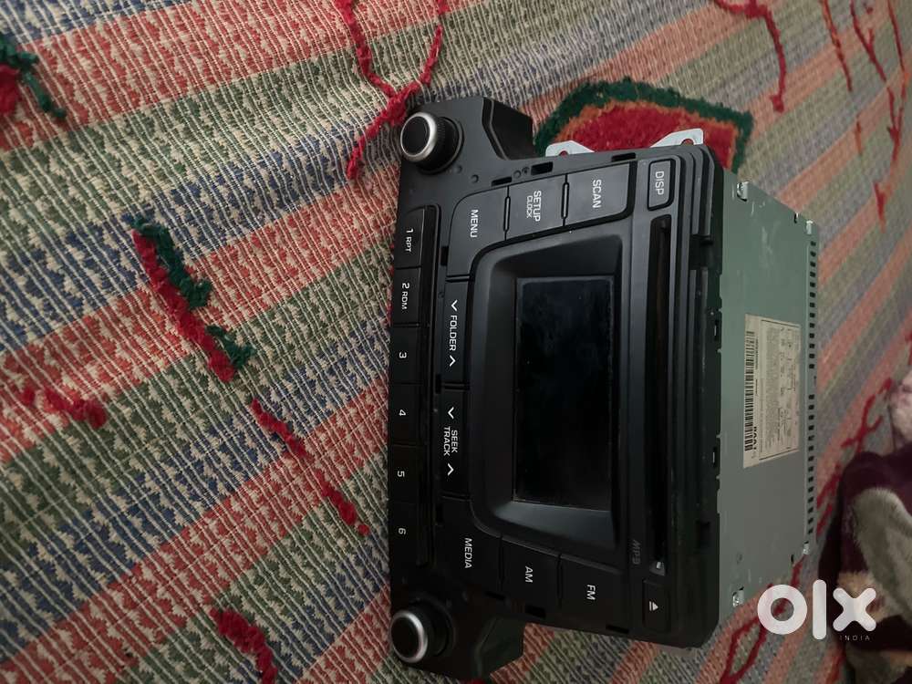 hyundai original stereo system
