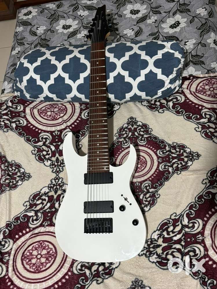 Ibanez RG-8 8 string electric guitar