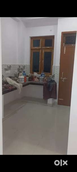 3BHK, 3KM  Amity , 3 KM Chinhat, Madhav Green