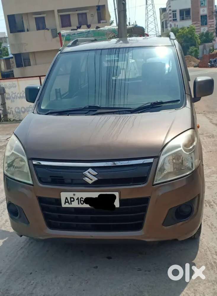 Maruti Suzuki Wagon R 2014 CNG & Petrol 80000 Km Driven single owner