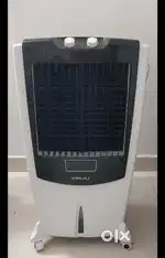 Bajaj Mighty 95 litre room cooler almost new with box and In Warranty