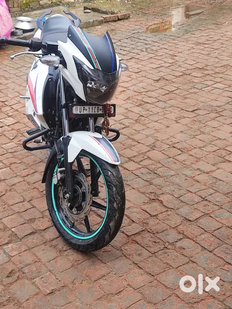 Bike ekadam mast hai