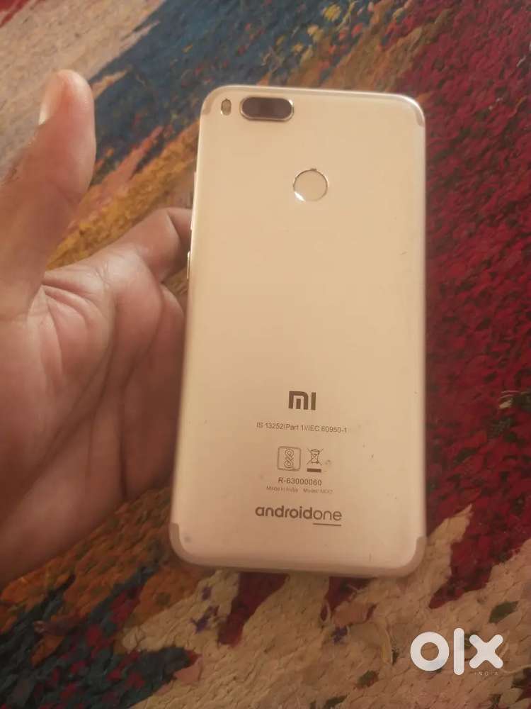 Mi A1 mobile 4/64 tuch crack h bs