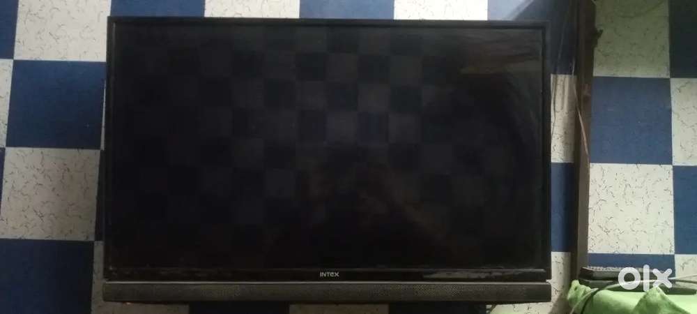 32 inch TV INTEX    Sab thik hai bas ekk problem hai
