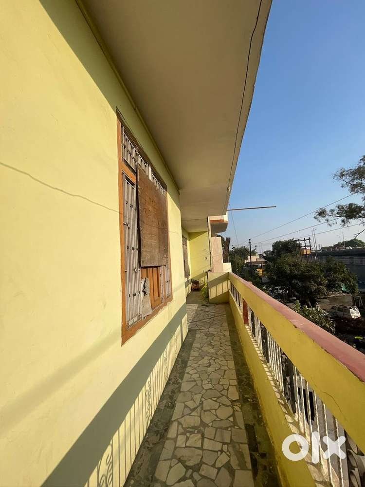 Two room set on 2nd floor front of naubasta highway yblock kidwai naga