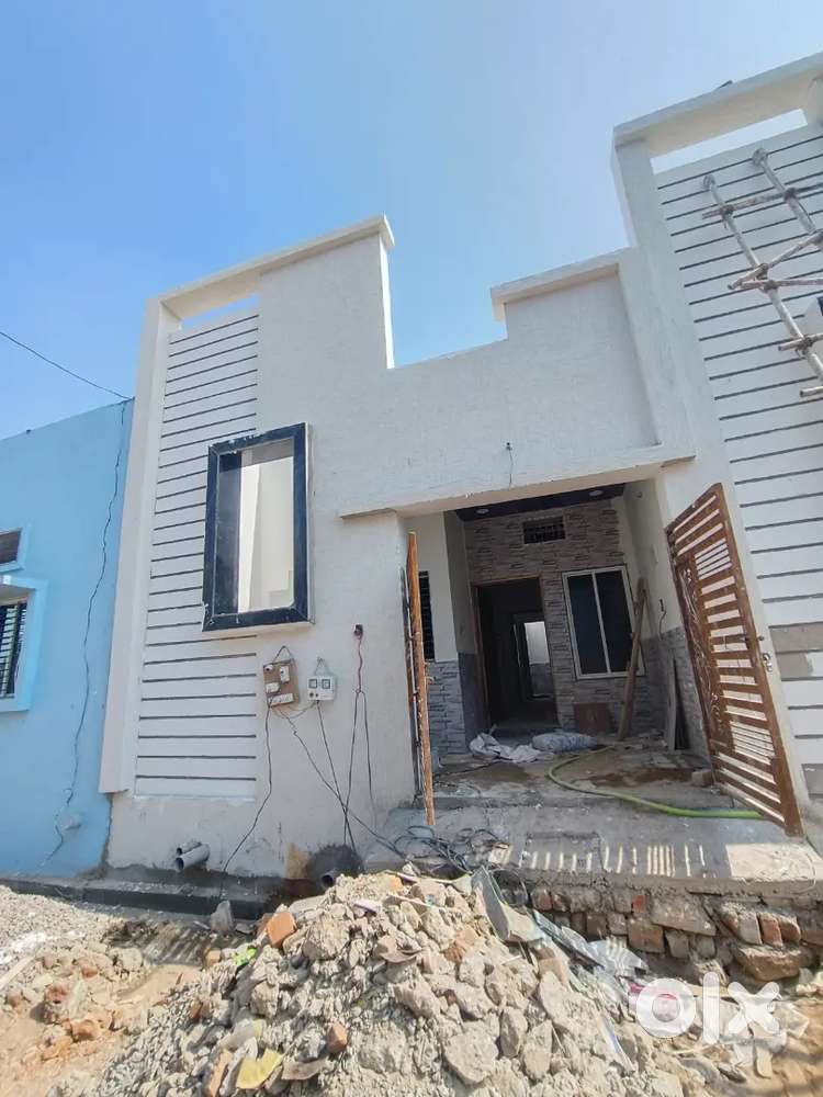 सबसे सस्ता 2bhk मकान बेचना है। रावतपूरा कॉलोनी में