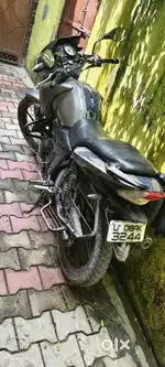 Achi condition hai bike ki. Ek hath ki chali Hui hai