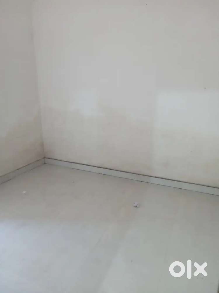 Shop rent in chhendcolony rent will be 5000 negotiable