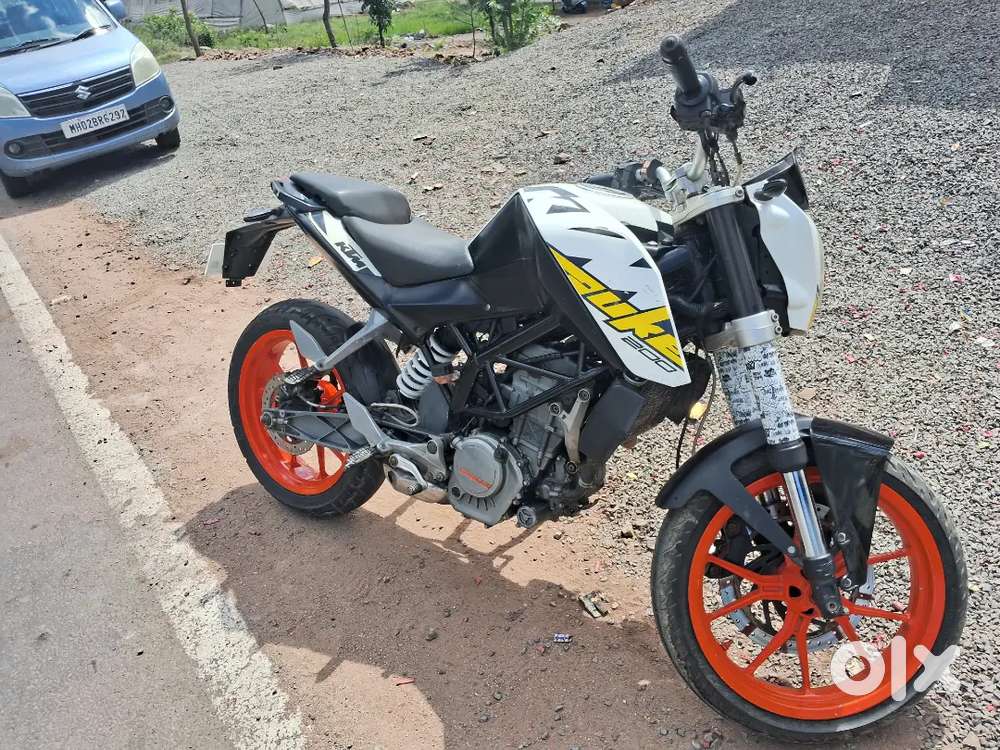 KTM Duke 200