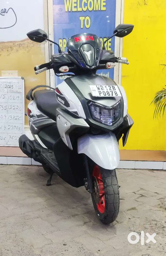 2024 E20 BT TOP EDITION YAMAHA RAY ZR 125 STREET RALLY LED HET
