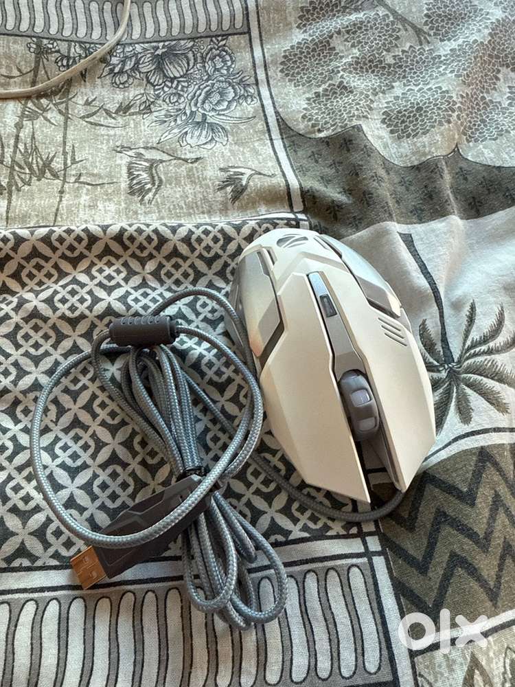 Gaming rgb mouse