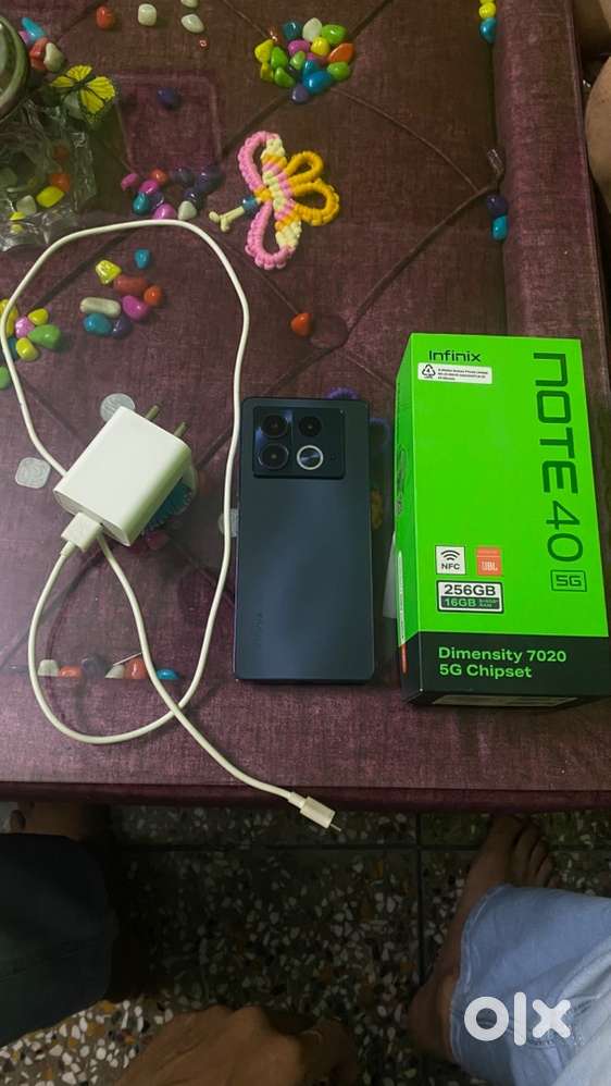 Infinix note 40 5G  4 month old  8 256 ha sab original ha