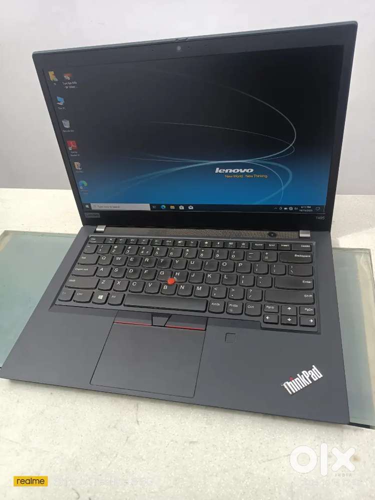 Lenovo ThinkPad slim Ryzen 5 pro Ram 8gb SSD 256gb graphics 4gb