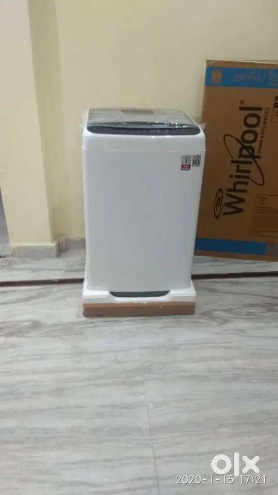 URGENT SALE: LG 6.2 KG Fully Automatic Top Load -Excellent Condition !