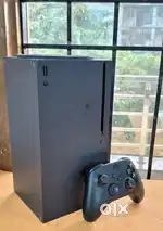 Xbox Series X  1TB  The Dual Forces of Gaming Power