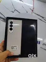SAMSUNG GALAXY FOLD 4 12/256GB IN IMMACULATE CONDITION AVAILABLE