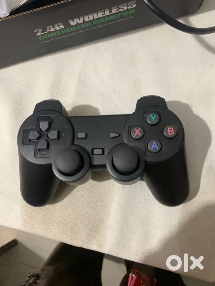 2.4 G gaming consoles